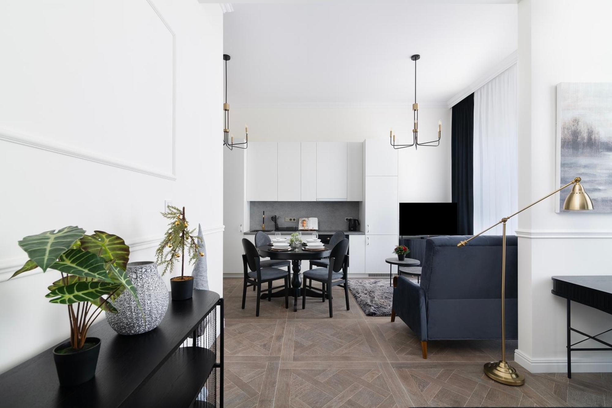 Easy Rent - Art Deco Premium Spokojna 10